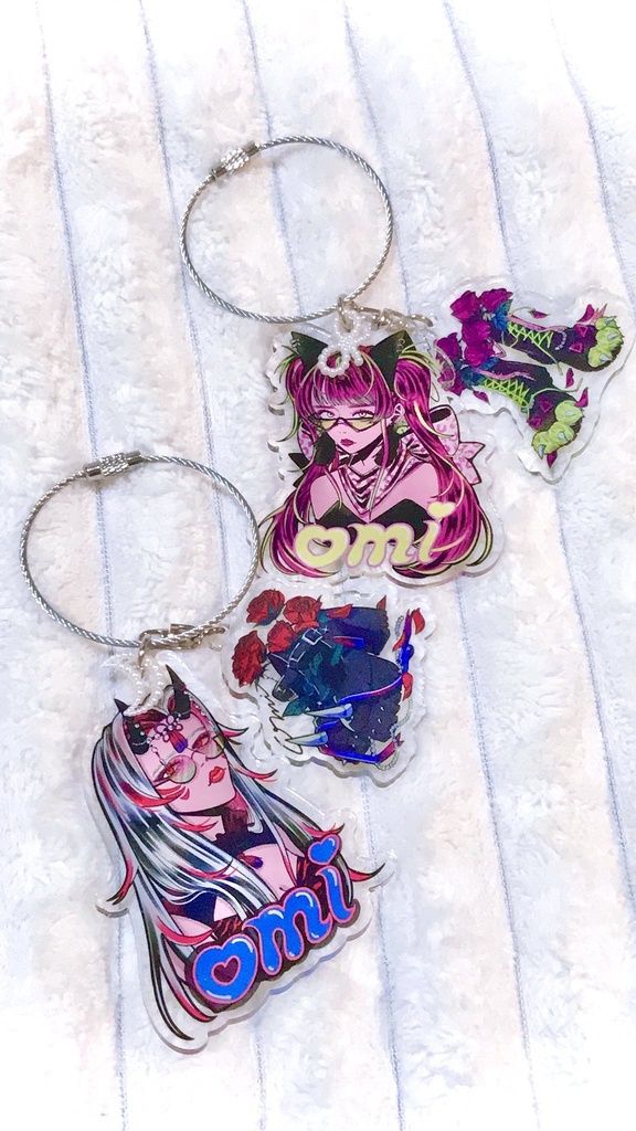 チャーム付きワイヤーキーホルダー