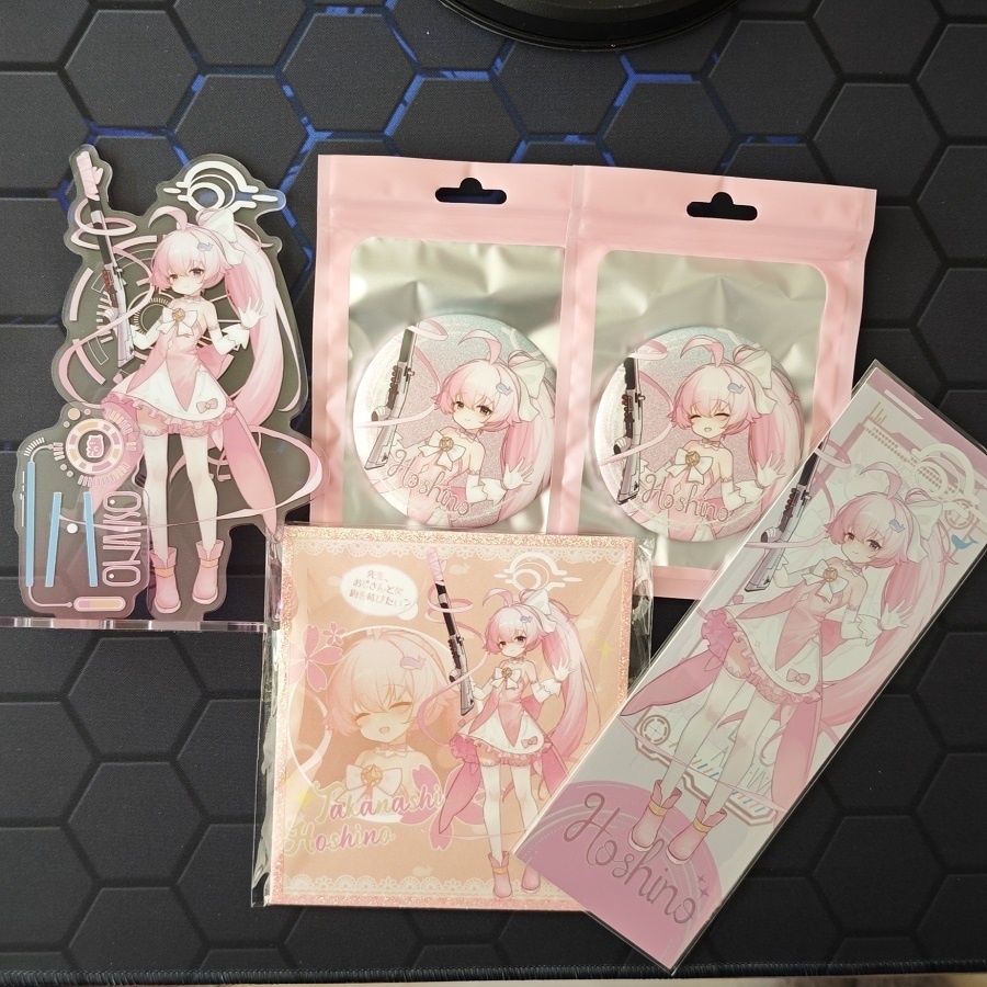Blue Archive bluearchive ブルーアーカイブ 小鳥遊ホシノ アクリルスタンド ブックマーク 缶バッジ 色紙