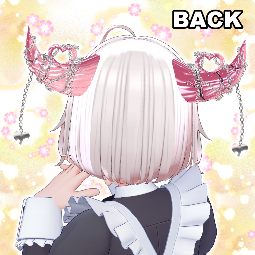 Heart-shaped horn with chain