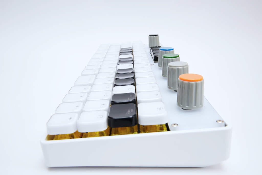 Unison v04 試作版