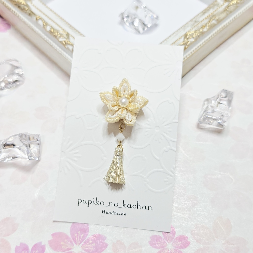 ぬいちゃんの髪飾り♪(剣つまみ)