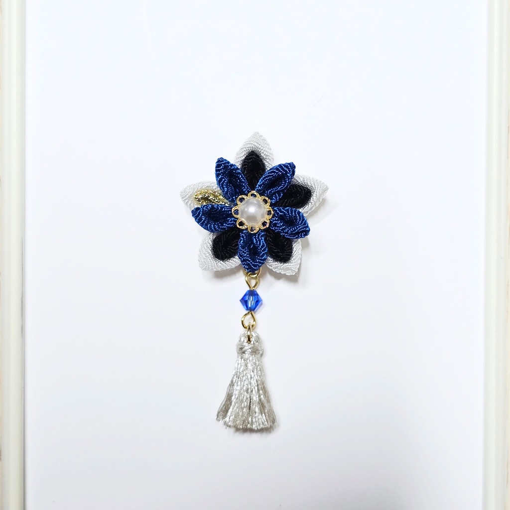 ぬいちゃんの髪飾り♪(剣つまみ)