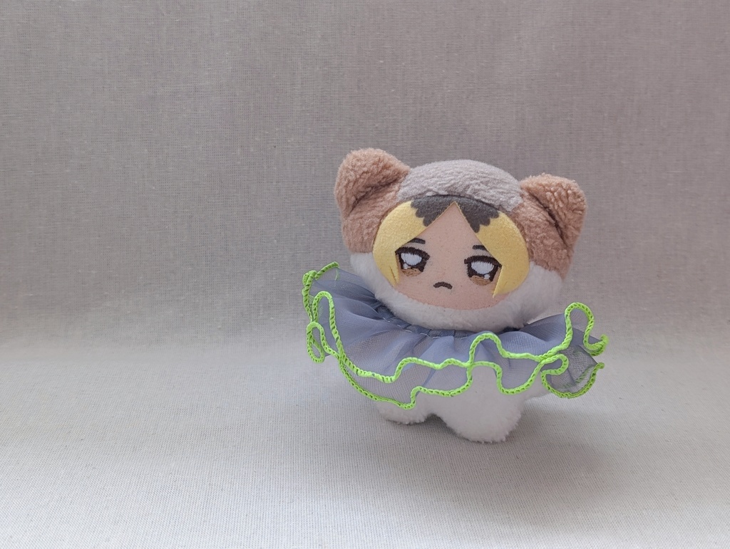 キラキラしてない妖精さんのお洋服