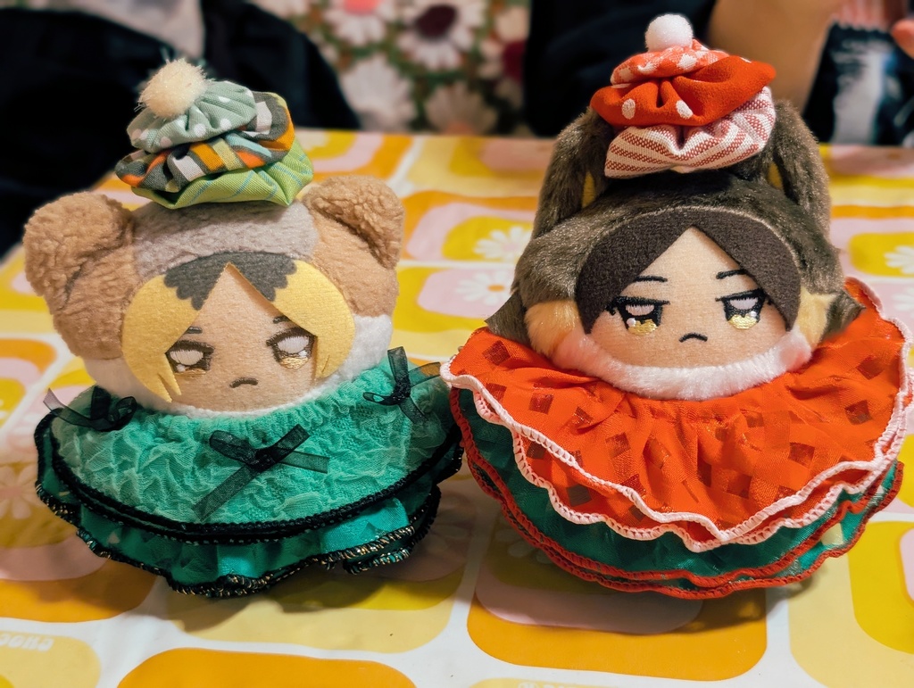 おりぼんついてるおめかし服