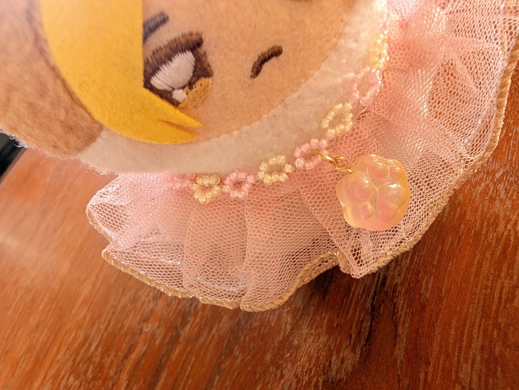 ぷっくり肉球ネックレス