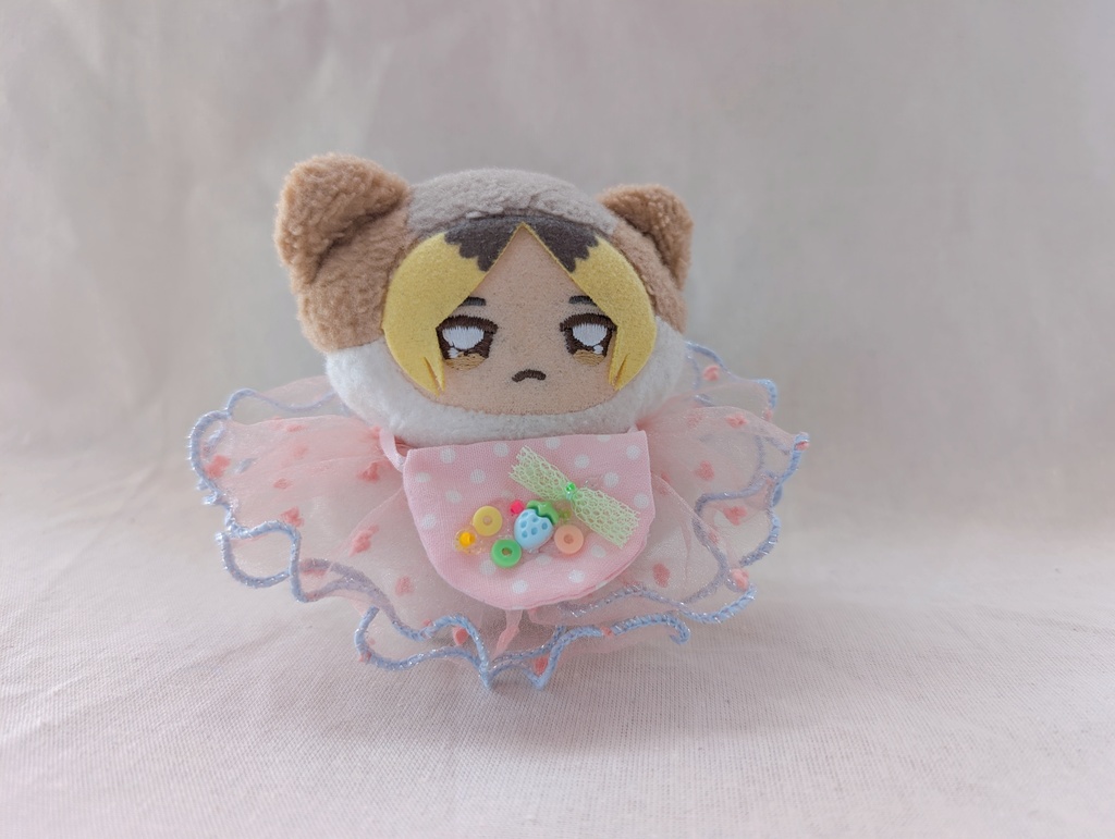 いちごのまえかけ