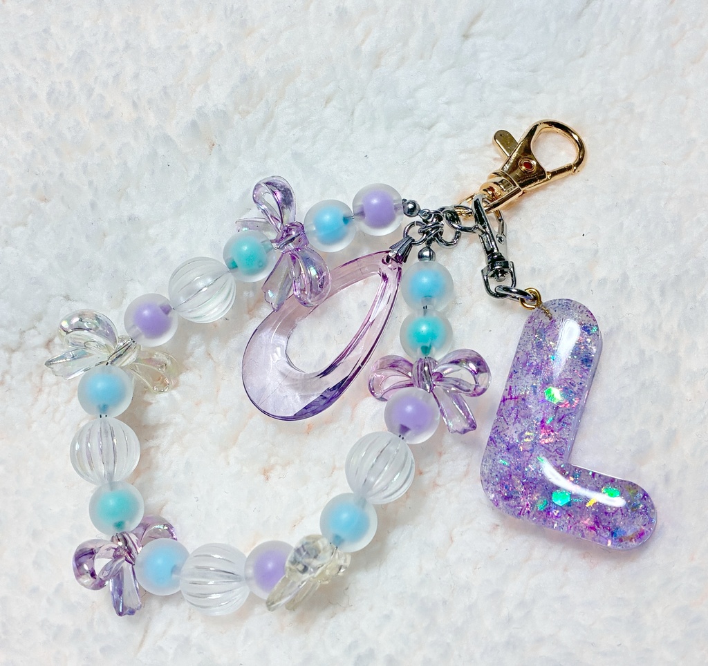 イニシャルキーホルダー(大)など