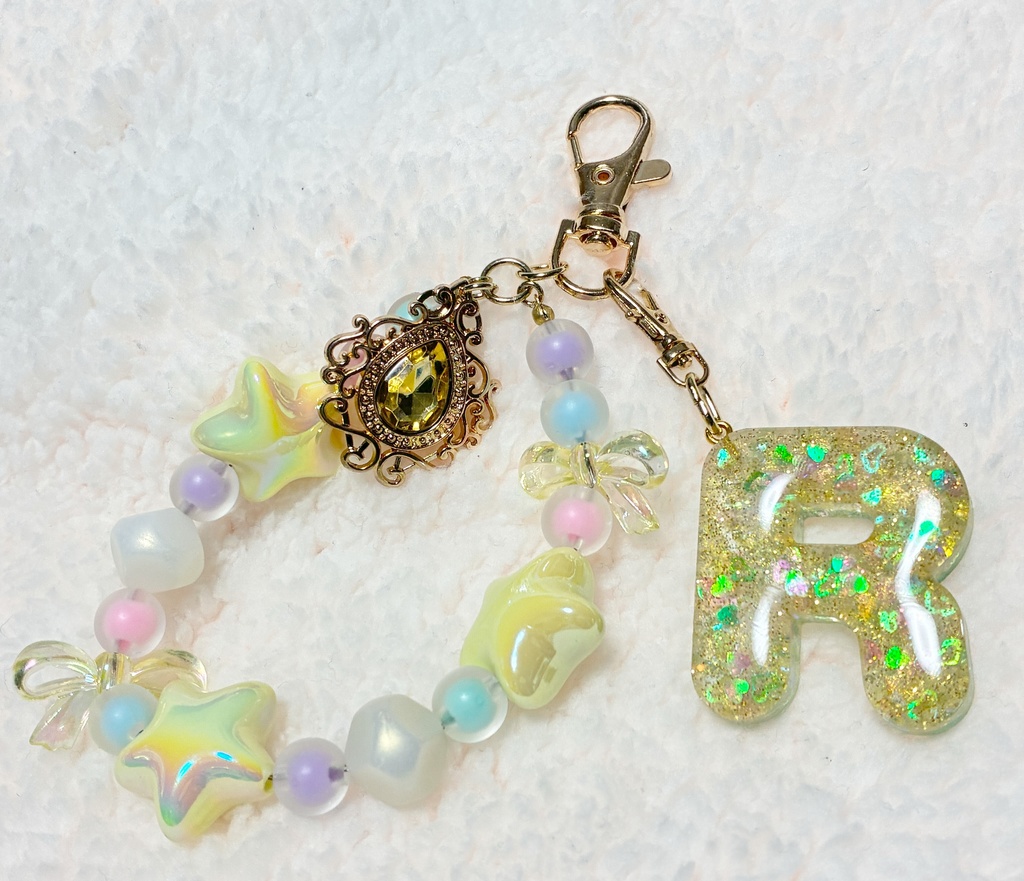 イニシャルキーホルダー(大)など