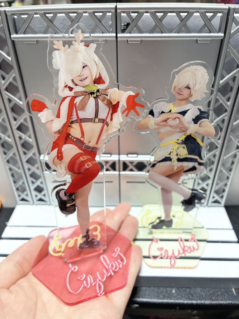 エレグ、コスプレアクスタ