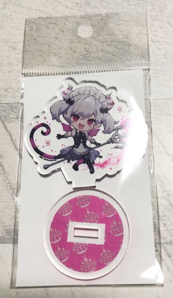 【ミニアクリルスタンド】白銀の城の召使い アリアーヌ(Ariane the Labrynth Servant Mini Acrylic Stand)