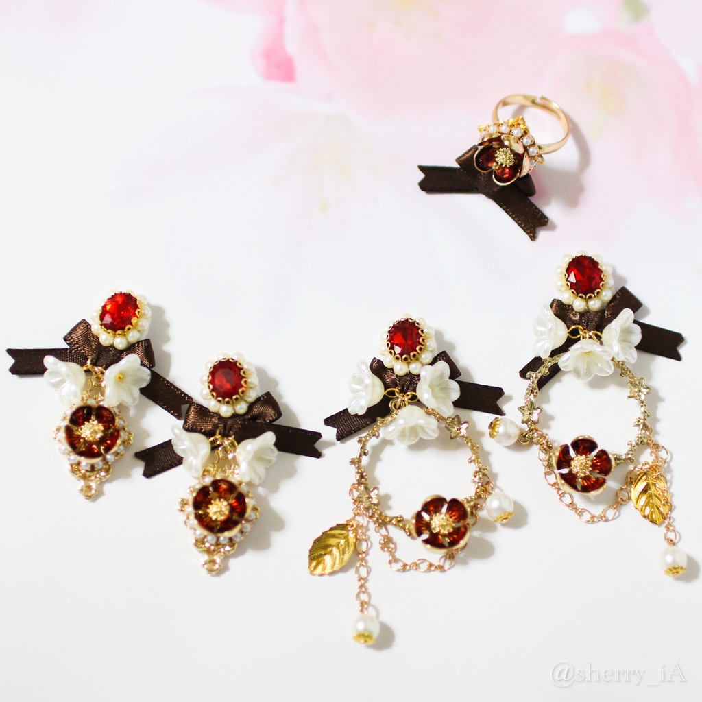 祝福と華やかな梅の耳飾り