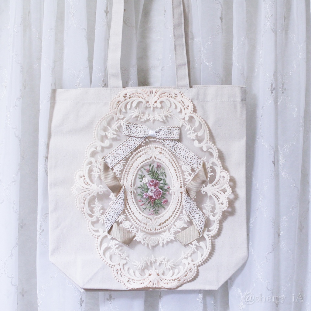肩掛けレースリボンバッグ　【アンティーク　ナチュラル　森ガール　ボタニカル　ロリィタ　ロリータ　刺繍　A4　薔薇】	