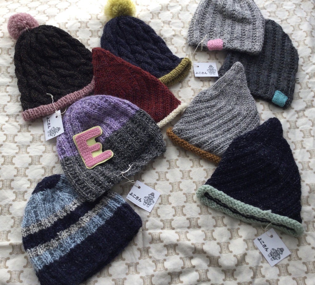 ”自分好みにアレンジできる”イニシャルワッペン ー よこさんの手作りニットシリーズ