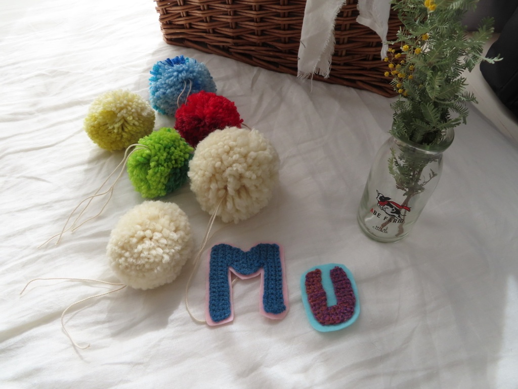 ちいさいサイズのニット帽 ー よこさんの手作りニットシリーズ