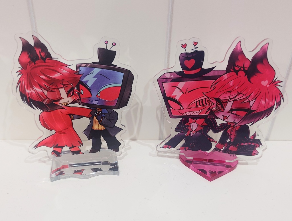 ヴォクアラ アクリルスタンド2種