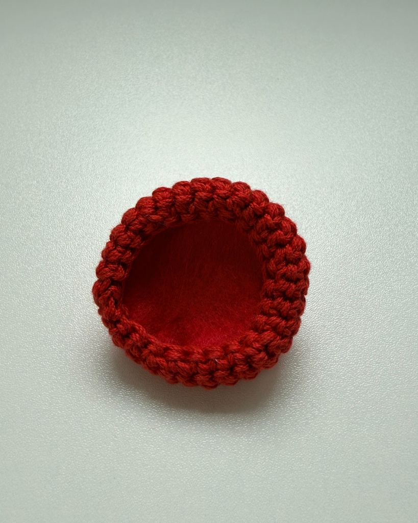 イチゴの帽子と羽織りセット①