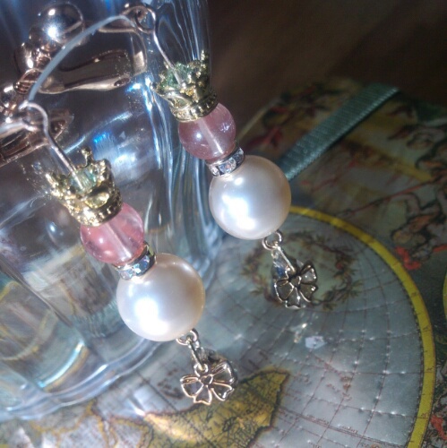 TOZ image earrings ～Alisha～