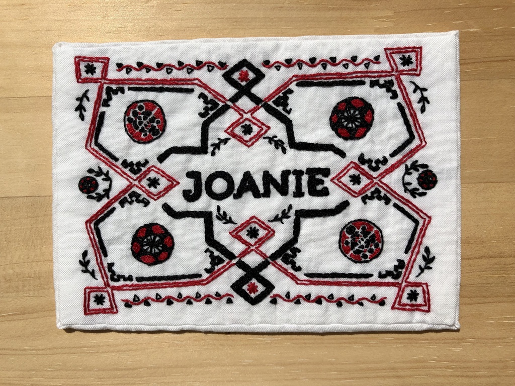 ヘレディタリー ミニチュア玄関マット Joanie