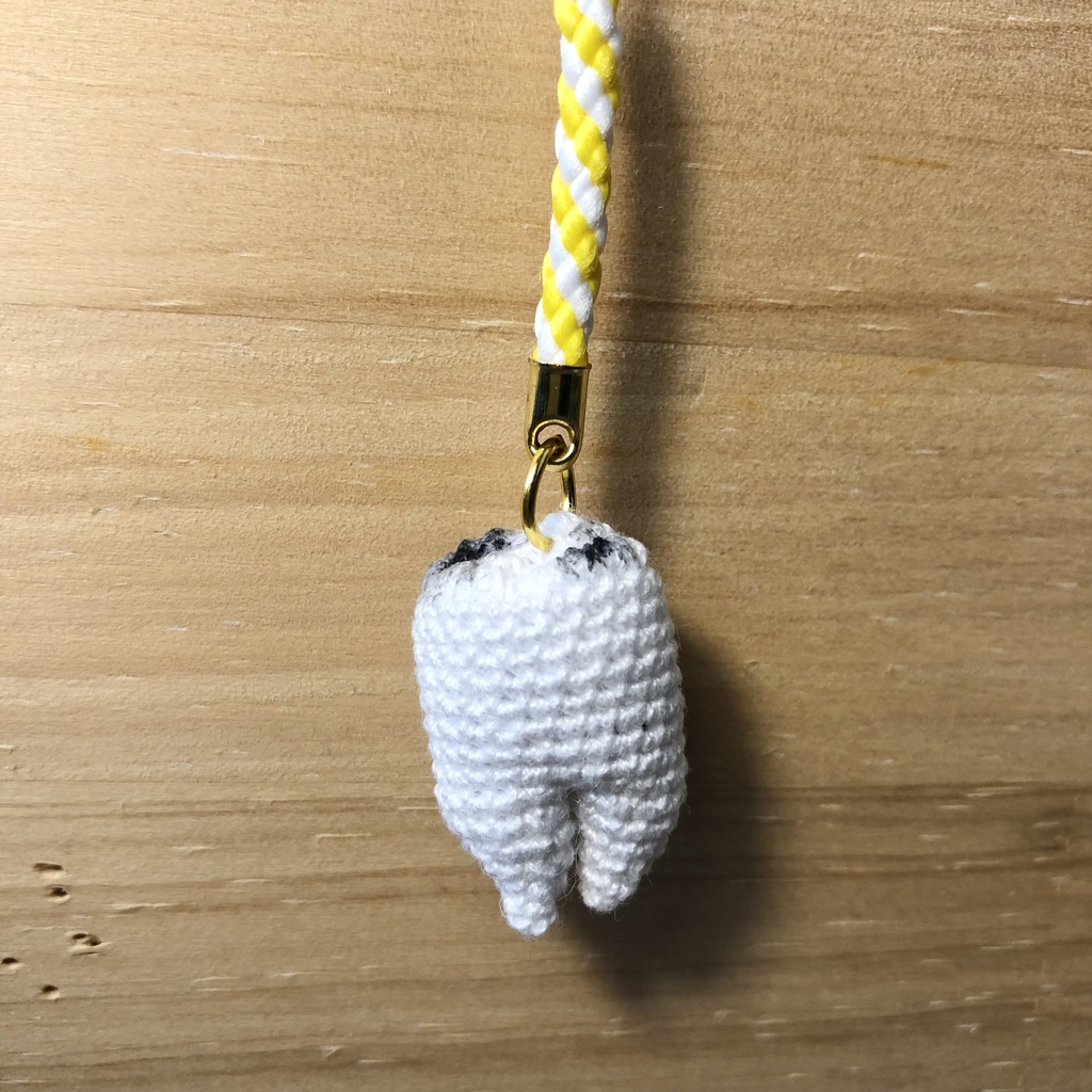 虫歯ちゃん 根付け(黄)