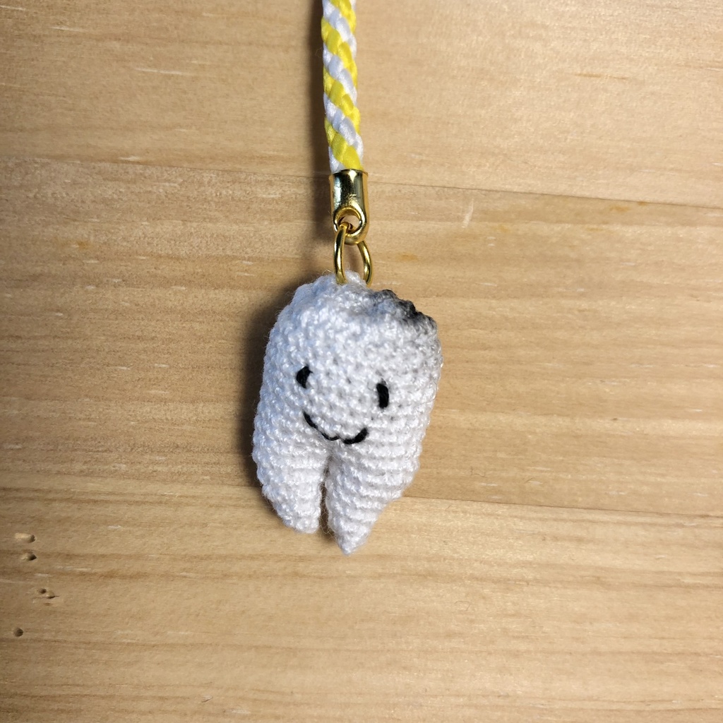 虫歯ちゃん 根付け(黄)