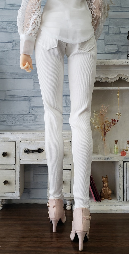 DD・DDB・DDSサイズ:スキニーパンツ