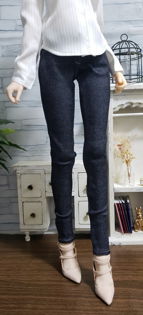 DD・DDB・DDSサイズ:スキニーパンツ