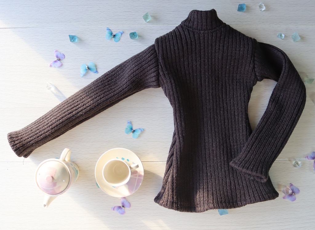 1/3サイズ:タートルネック