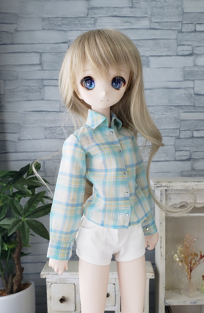 1/4サイズ:デザインシャツ