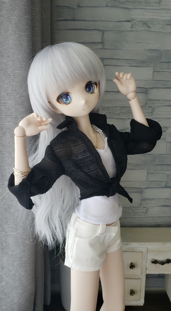 1/4サイズ:前しばりシャツ