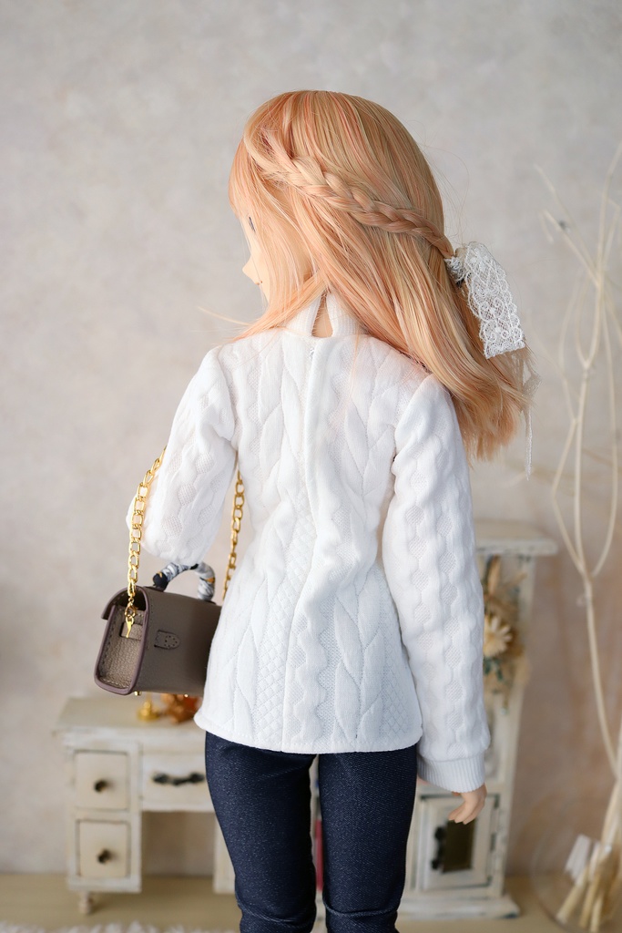 1/3サイズ:タートルネックセーター