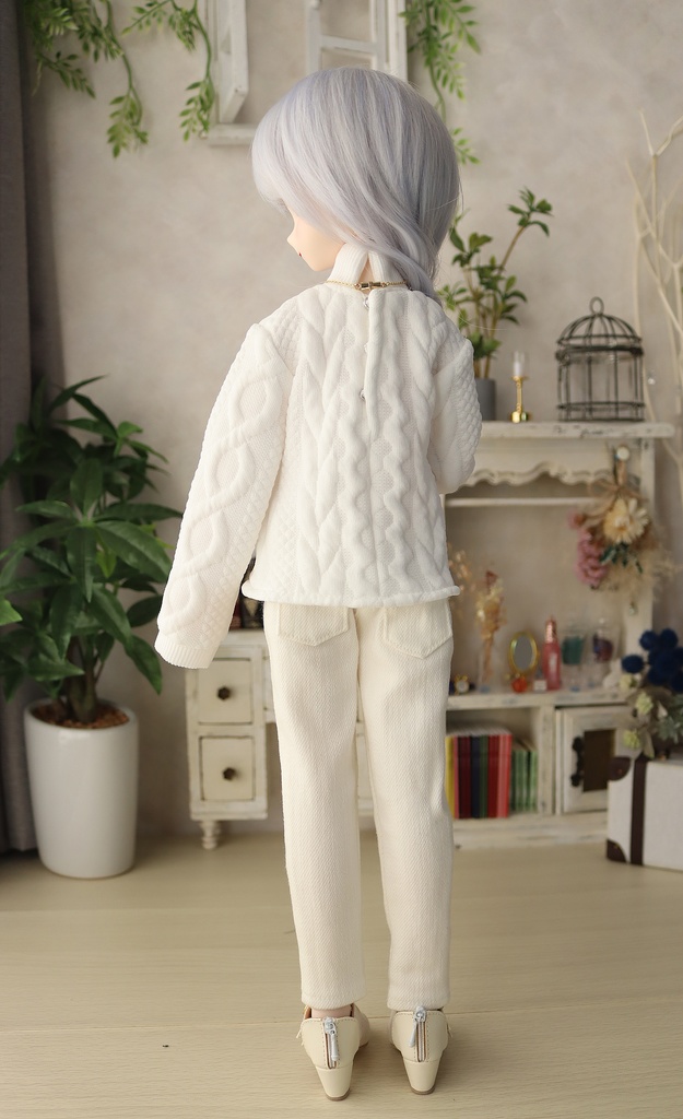 1/4サイズ:タートルネックセーター