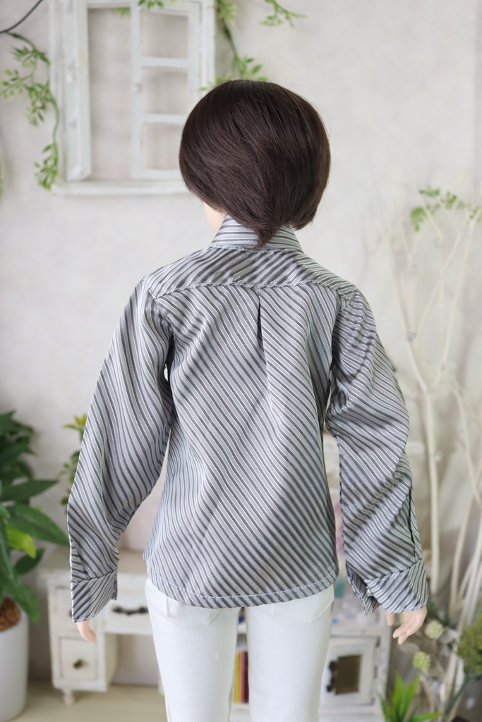 13Boyサイズ:Yシャツ