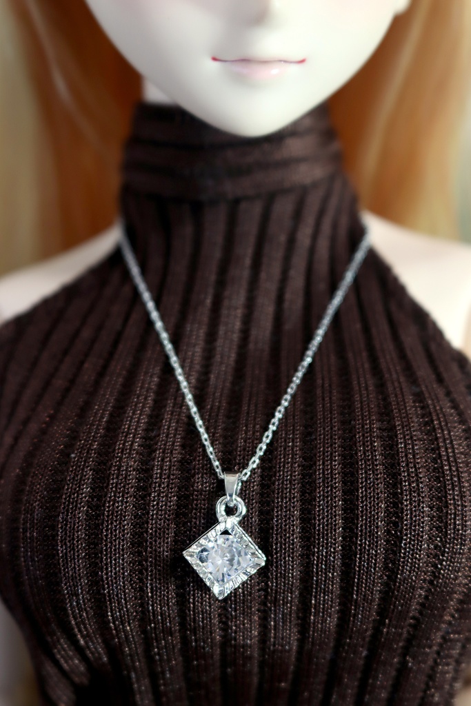 ドールサイズ小物:ジルコニアネックレス