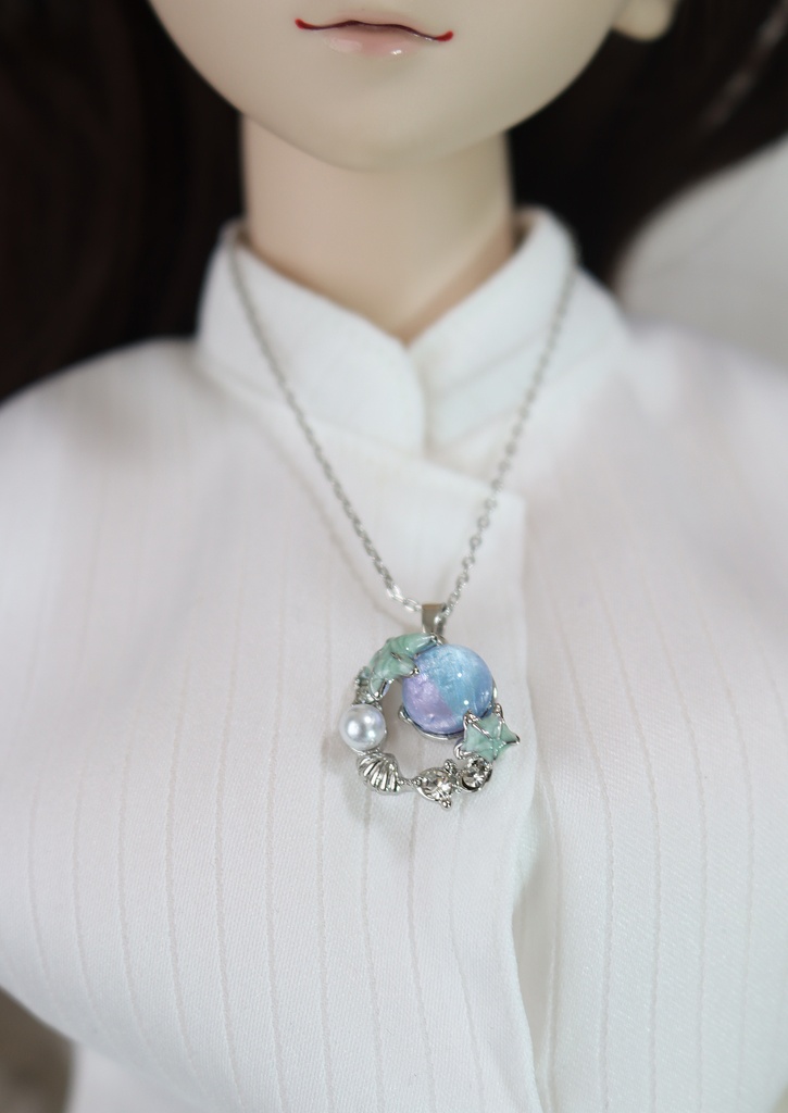 ドールサイズ小物:ネックレス(¥900)