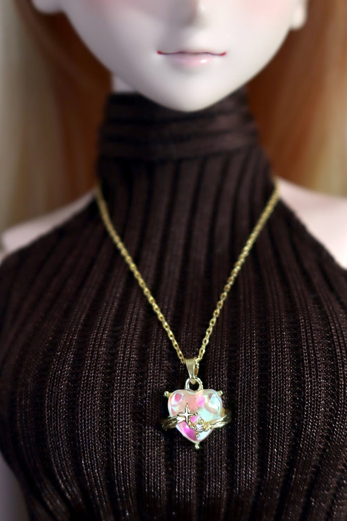 ドールサイズ小物:ネックレス(¥900)