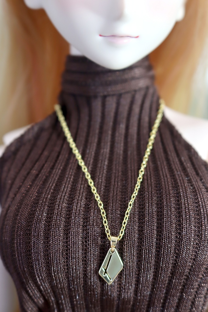 ドールサイズ小物:ネックレス(¥600)