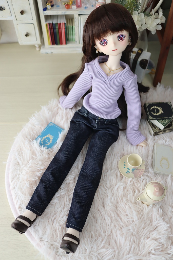 ★NEW★1/4サイズ:Vネックカットソー