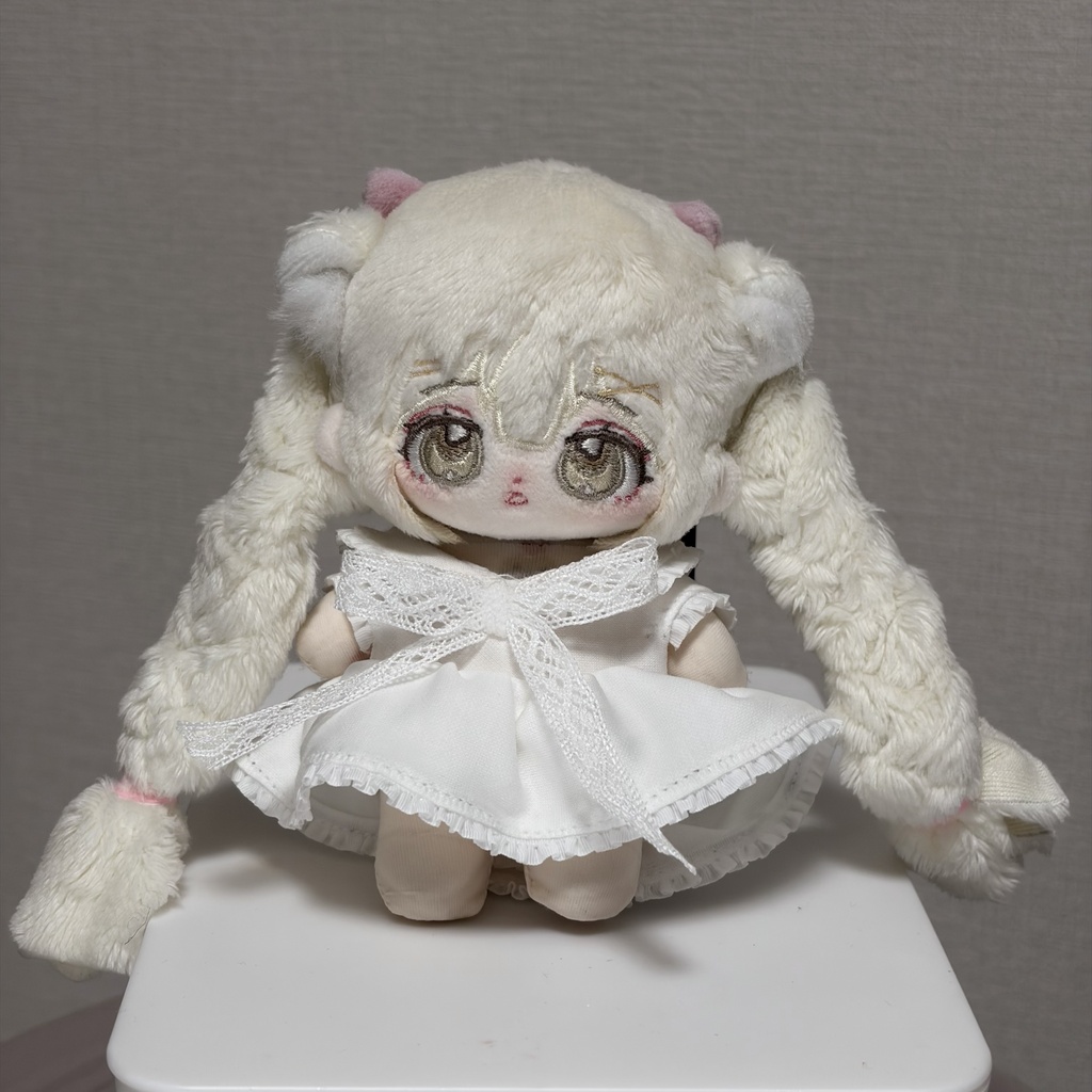 ホワイトリボンワンピース