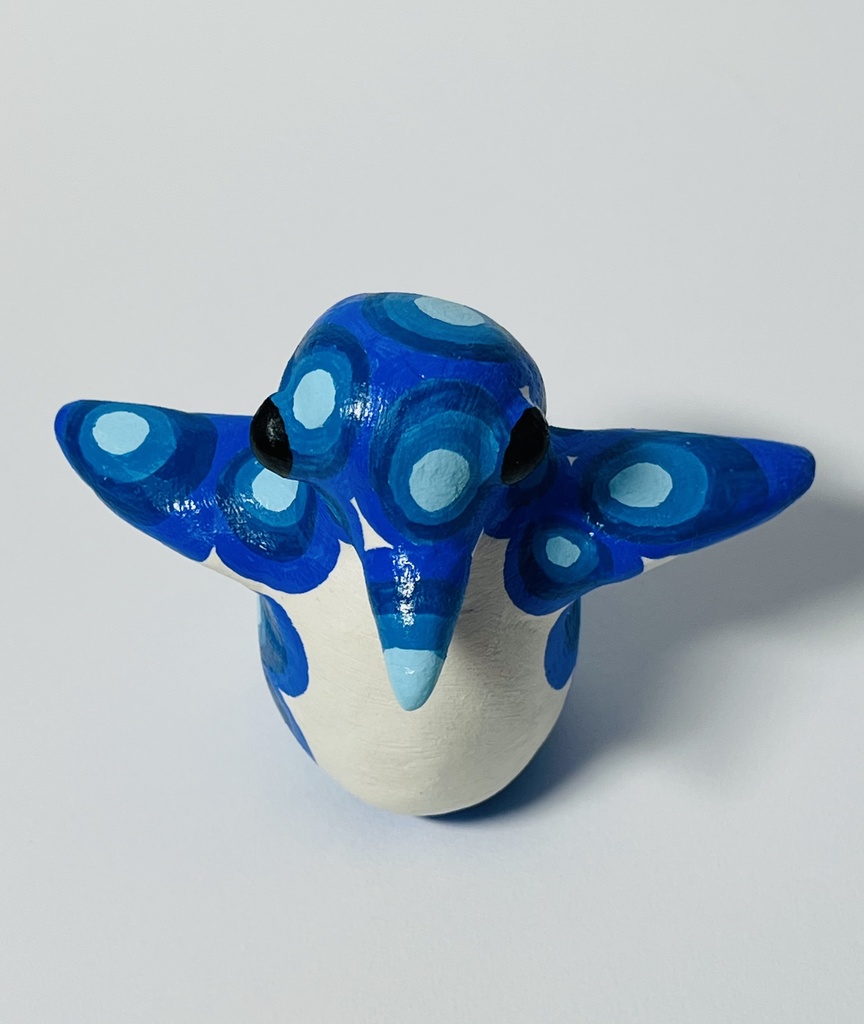 空を飛ぼうとしてるペンギン