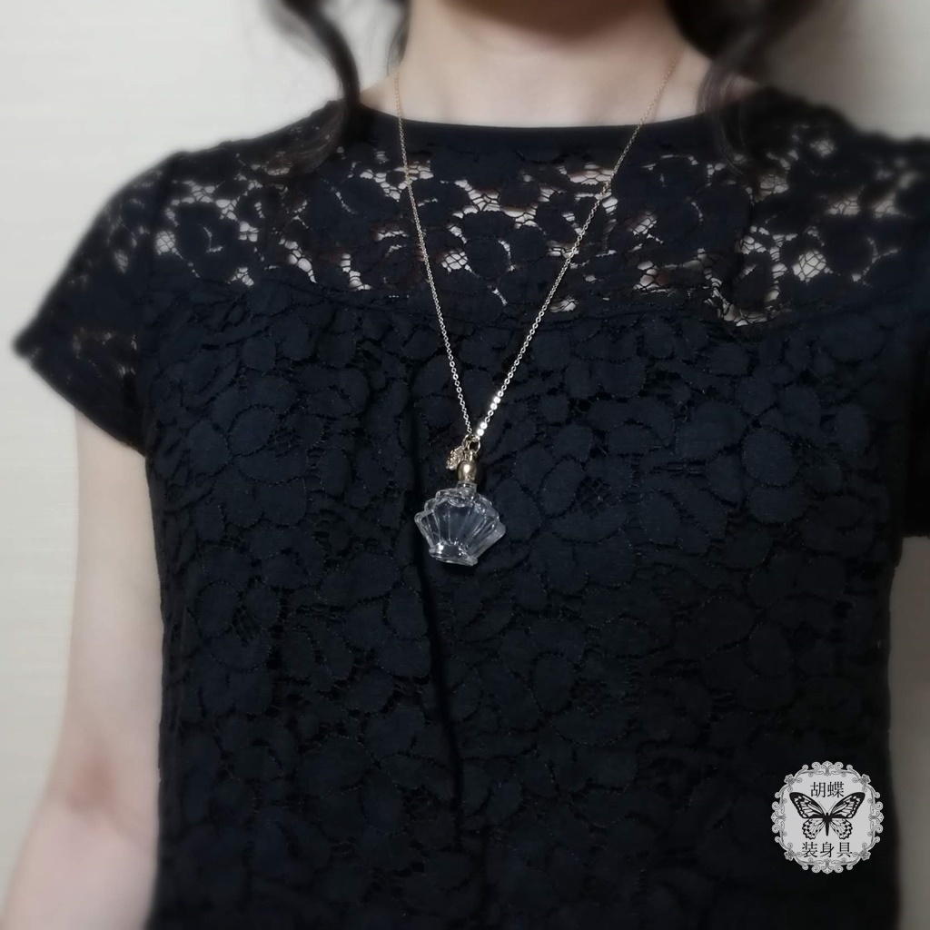 「流氷の囁き クリア」アンタークチサイトもどきのネックレス