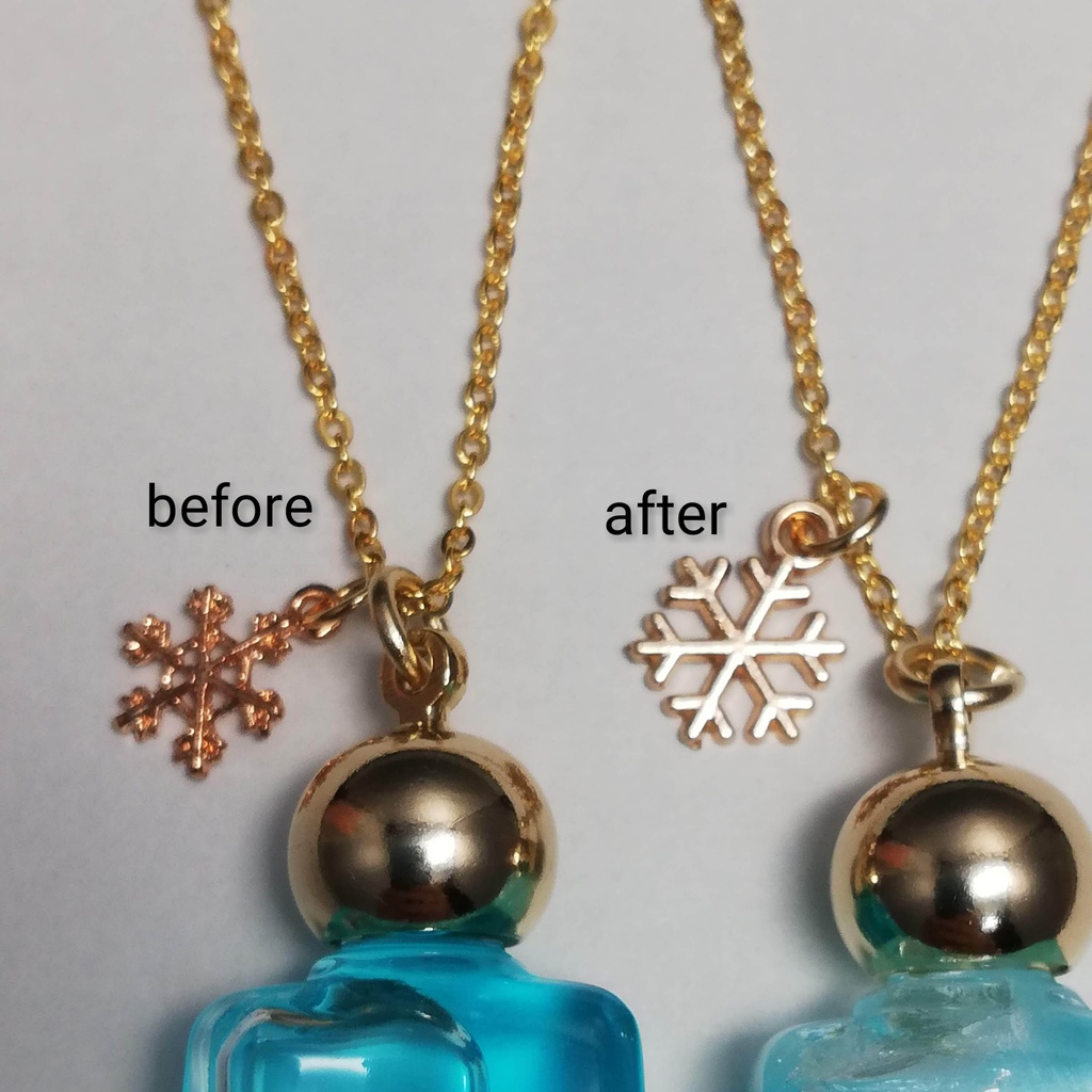 「月凍る サファイア色」アンタークチサイトもどきネックレス