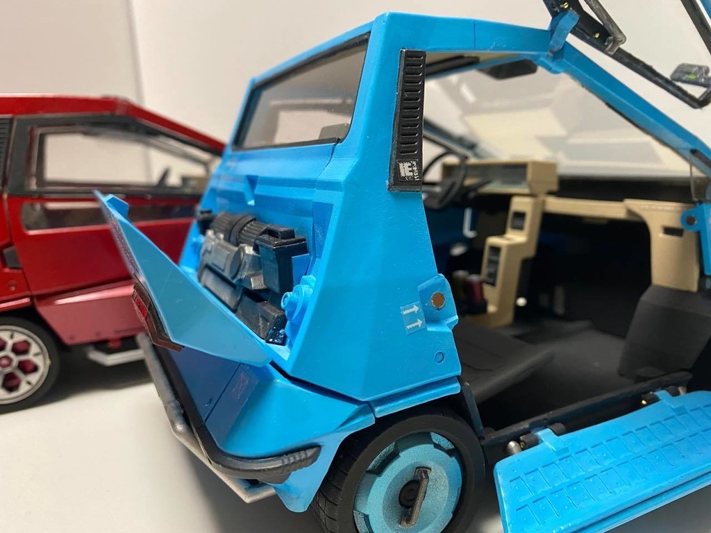 1/12 scale MAKIGAI MAIMAI P126 from Cyberpunk 2077