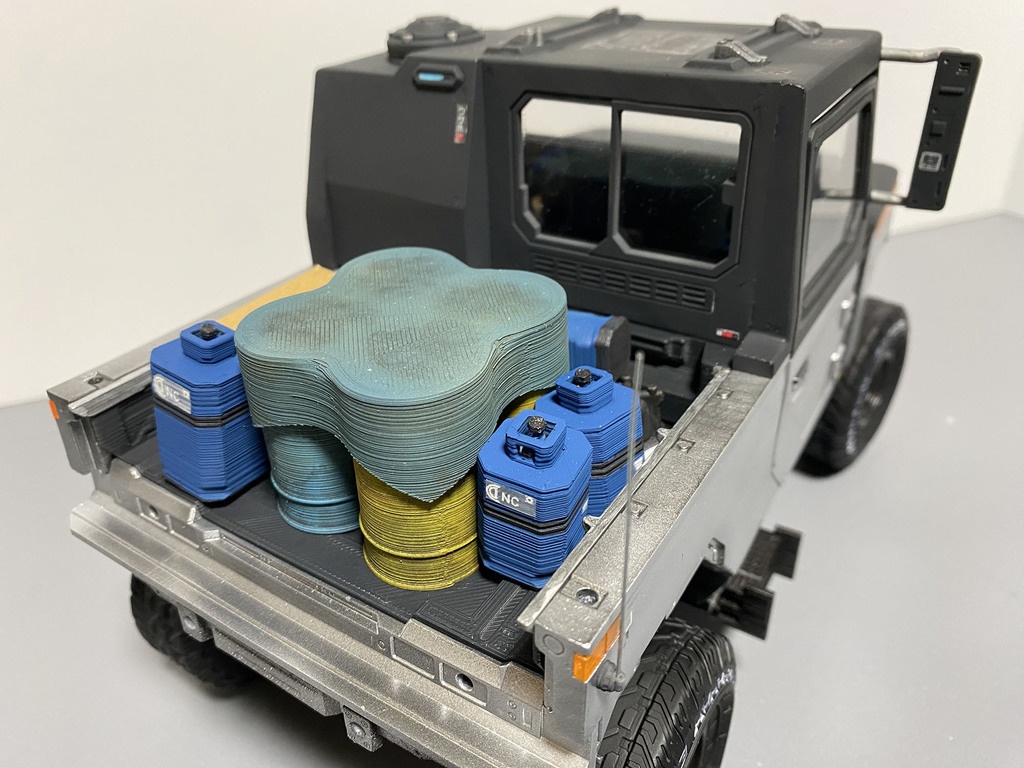 1/12 scale MAKIGAI TANISHI T400 & "KUMA" from Cyberpunk 2077