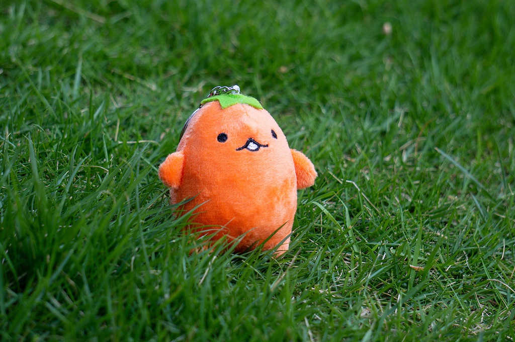 ミッカビーぬいぐるみ(小)キーホルダー