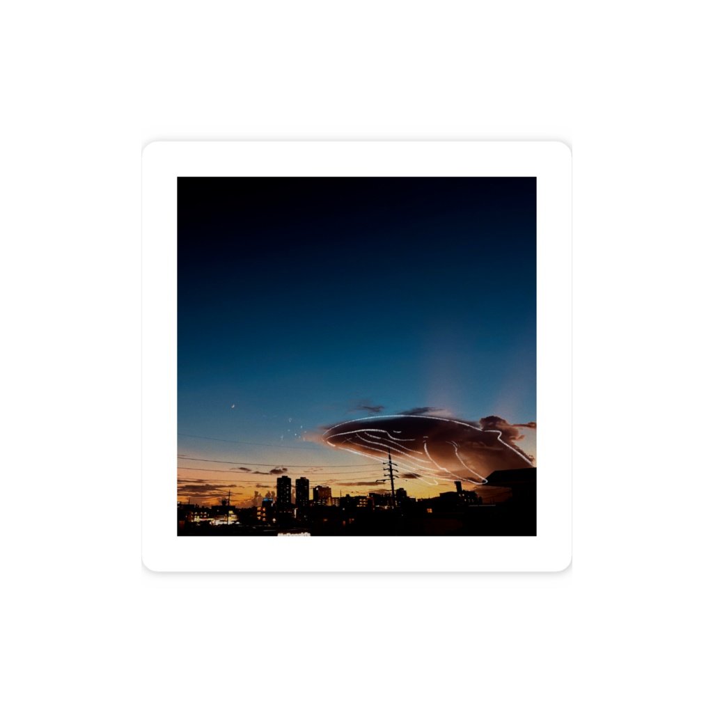 空を泳ぐクジラ。