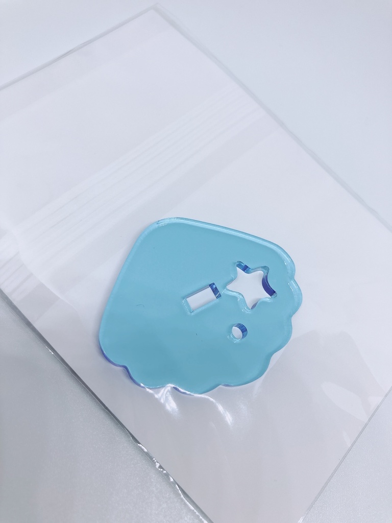 ちびれもまーめいどアクスタ