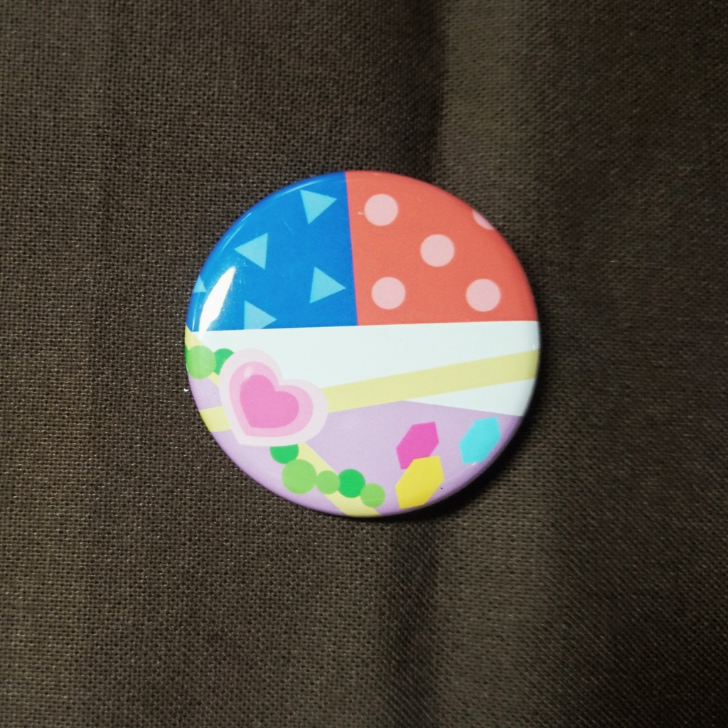 【処分SALE】キャラモチーフ同人缶バッジ