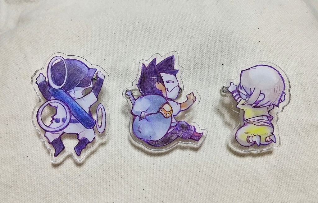 OFFキャラしがみつきアクリルバッジクリップ
