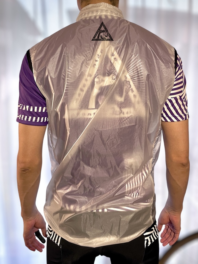 超軽量ウインドベスト