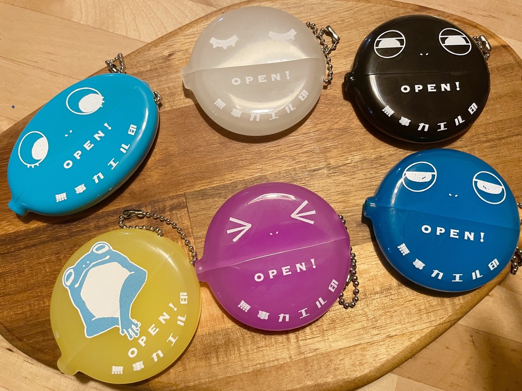 ラバーコインケースガチャ